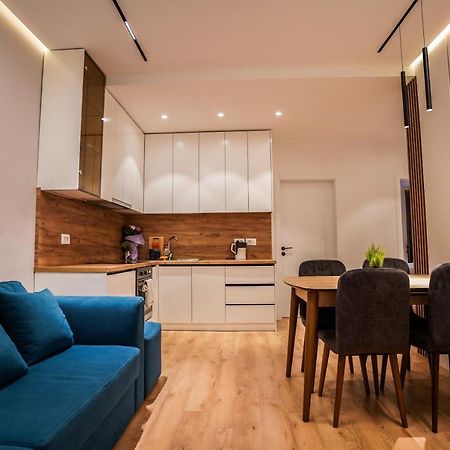 Hidden Gem Tirana 2Br Comfort In Historic Zone Exterior foto