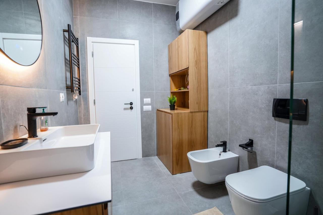 Hidden Gem Tirana 2Br Comfort In Historic Zone Exterior foto