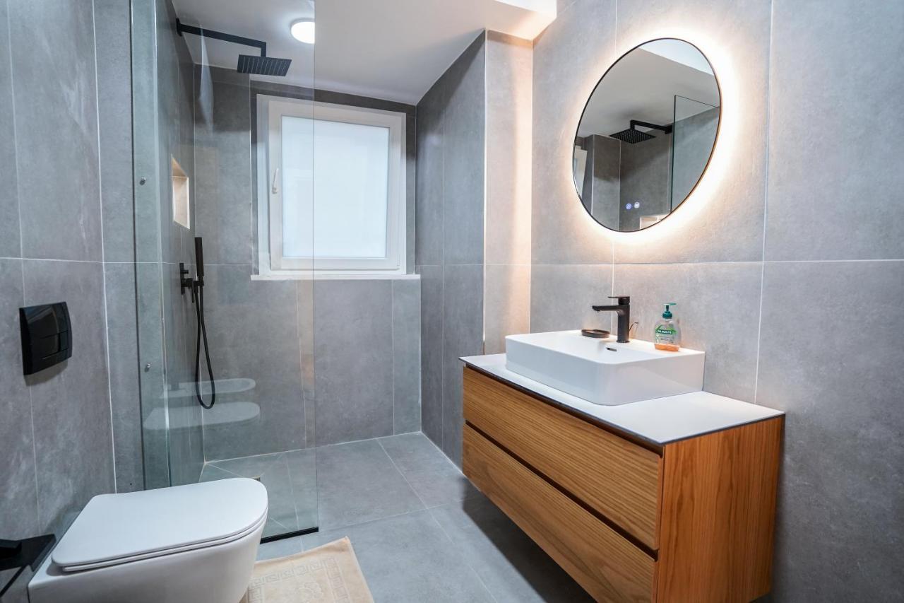 Hidden Gem Tirana 2Br Comfort In Historic Zone Exterior foto